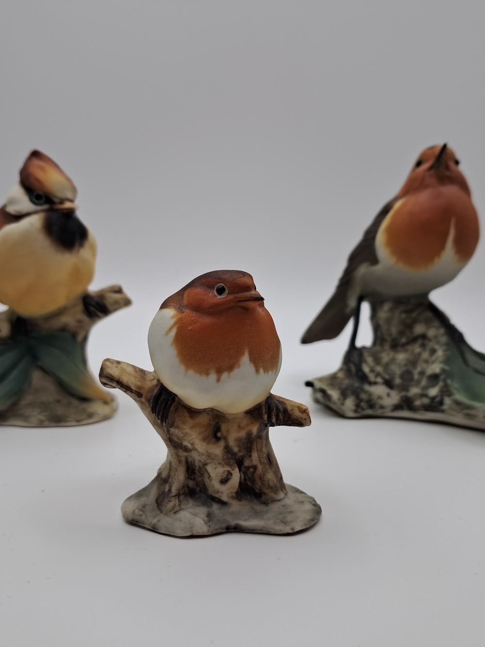 ​Vintage Italy Porcelain Bird Figurines Lot of 3 Goebel Global Art Signed Resin
